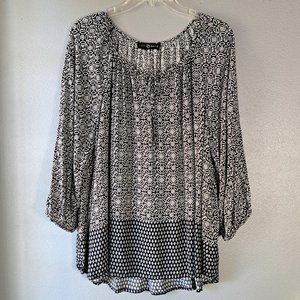 Fred David - Black & White, Peasant Style, 3/4 Sleeve Top, Size Extra Large